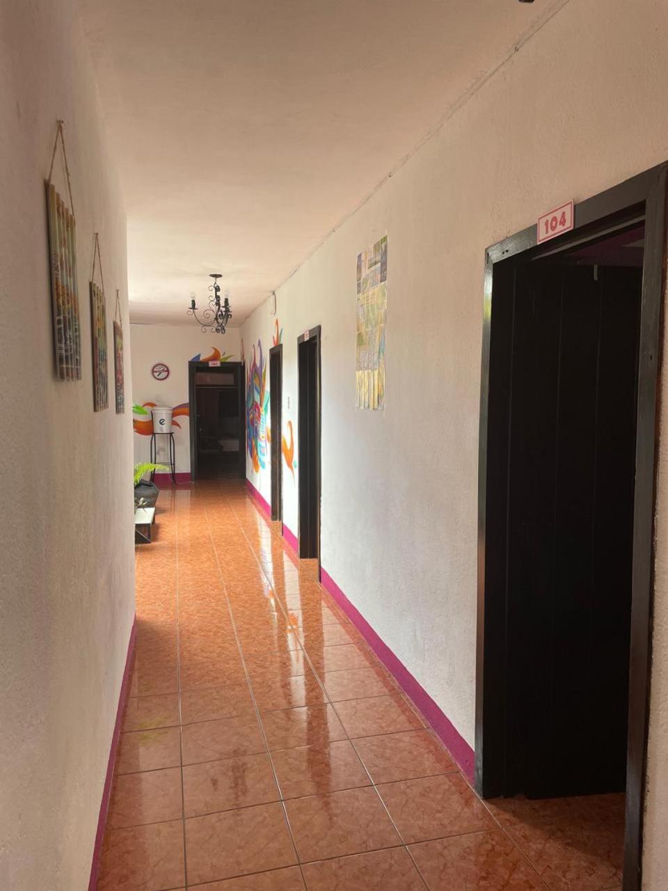 One Day Trip Hostel Antigua Dış mekan fotoğraf